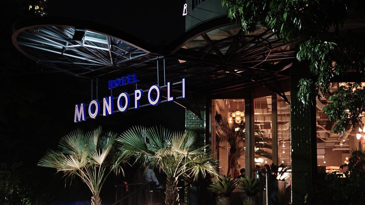 Hotel Monopoli Джакарта Екстериор снимка